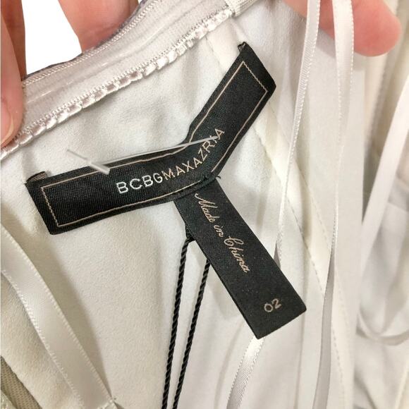 BCBGMaxAzria Amber Column Maxi Gown in Ebony Blue Combo Lace Print Size 2 - Picture 12 of 13